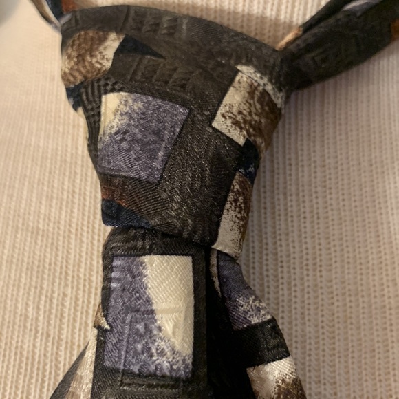 PAUL KLEE DESIGNERS IN MOTION VINTAGE SILK NECKTIE - Picture 2 of 11